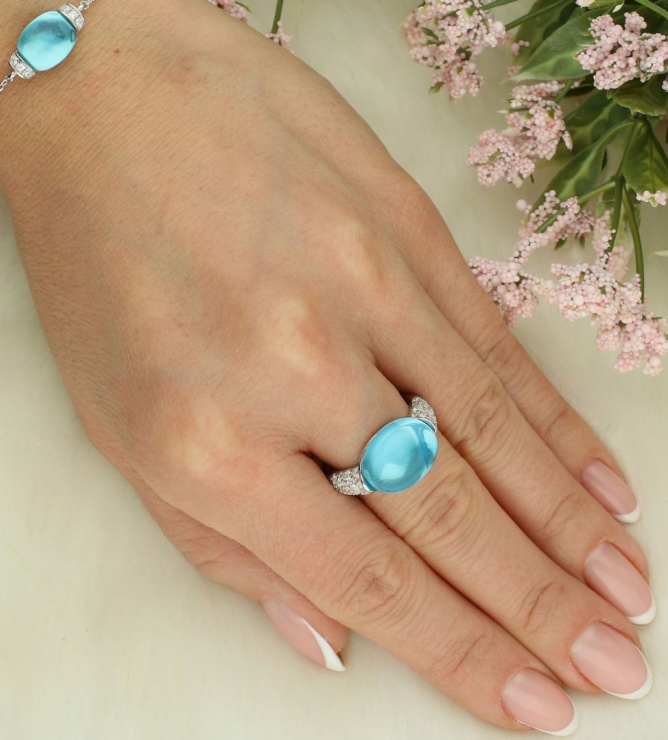 Pierścionek damski srebrny 925 z kamieniem w kolorze topazu Nomination Myradiance 241501 042 008.png